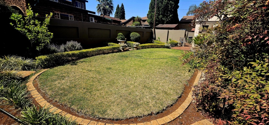 3 Bedroom Property for Sale in Eldoraigne Gauteng