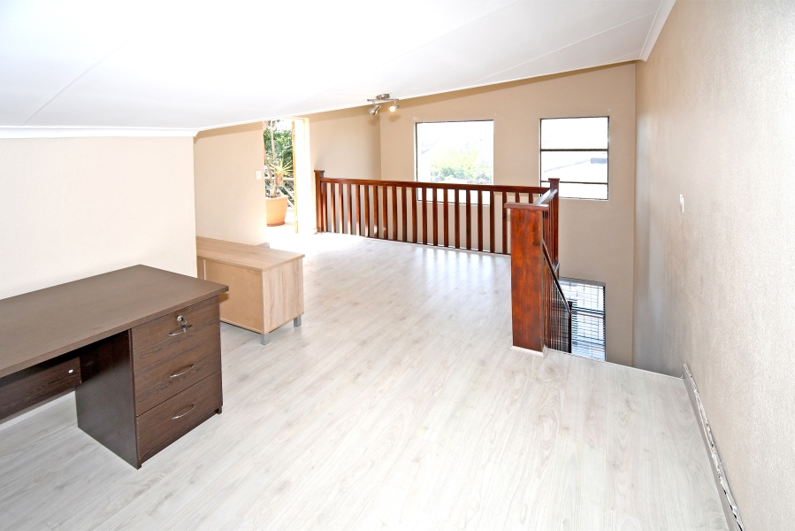 2 Bedroom Property for Sale in Morningside Gauteng