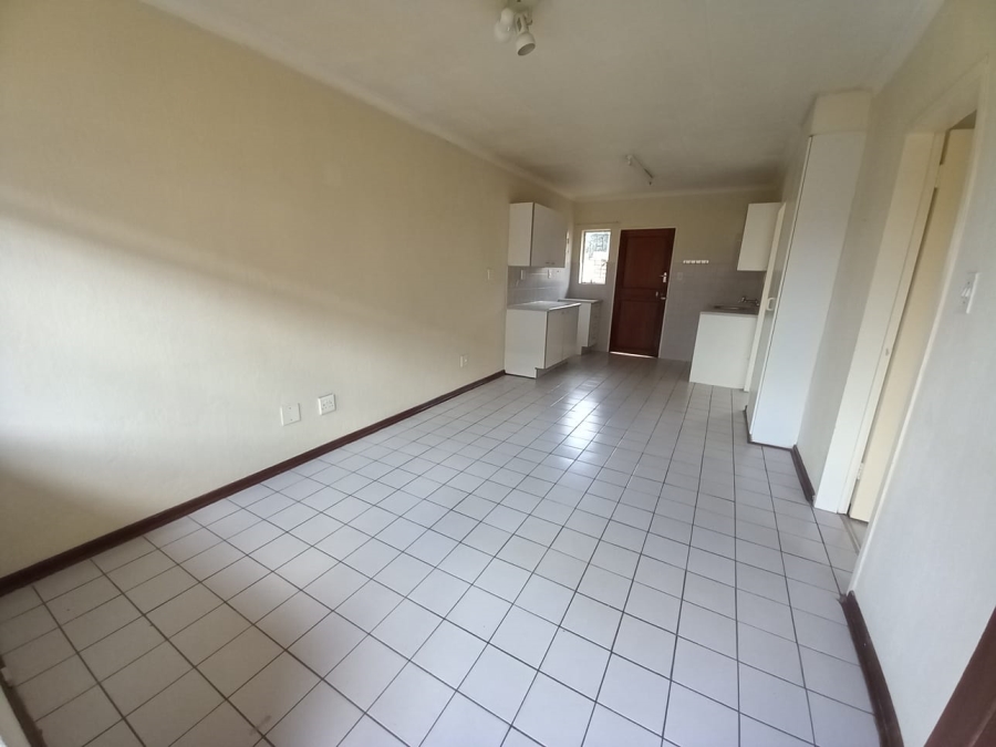 2 Bedroom Property for Sale in Bonaero Park Gauteng