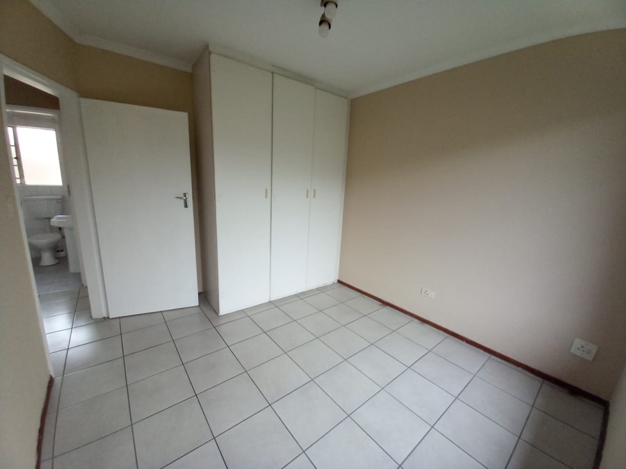 2 Bedroom Property for Sale in Birchleigh Gauteng