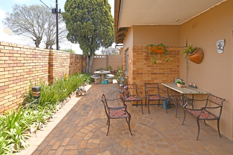 3 Bedroom Property for Sale in Newlands Gauteng