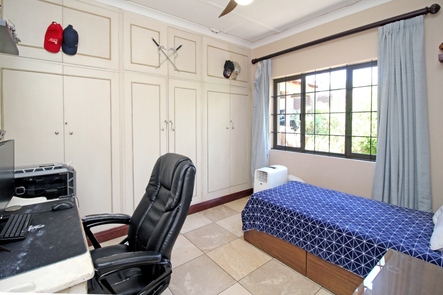 To Let 4 Bedroom Property for Rent in Victory Park Gauteng