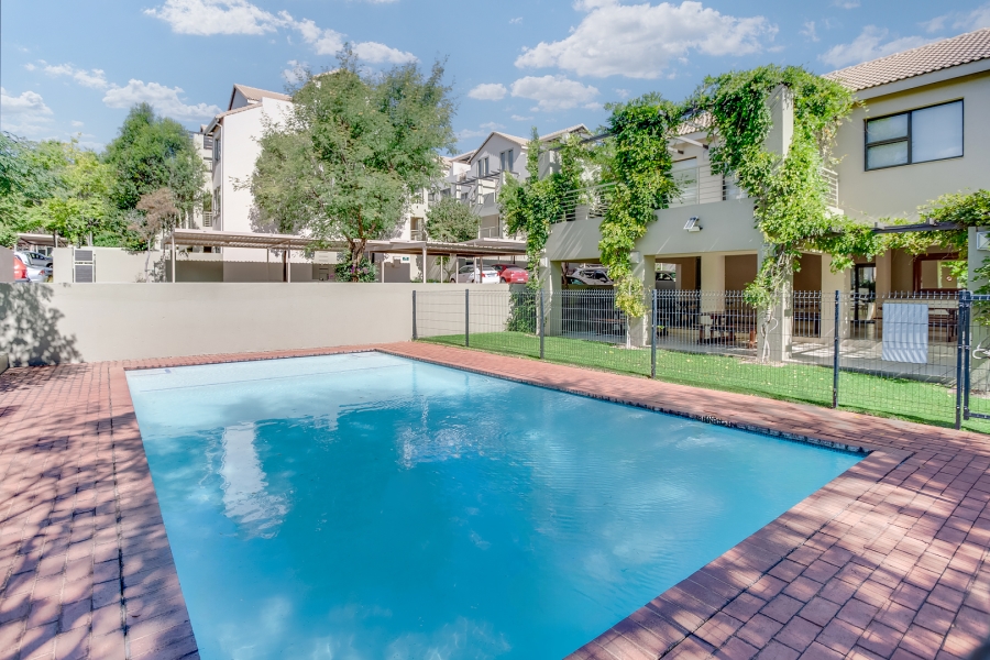 1 Bedroom Property for Sale in Bryanston Gauteng