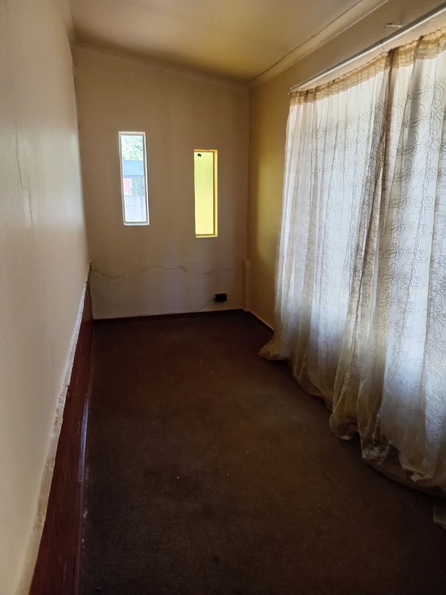 3 Bedroom Property for Sale in Selection Park Gauteng