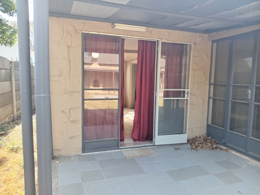 3 Bedroom Property for Sale in Selection Park Gauteng