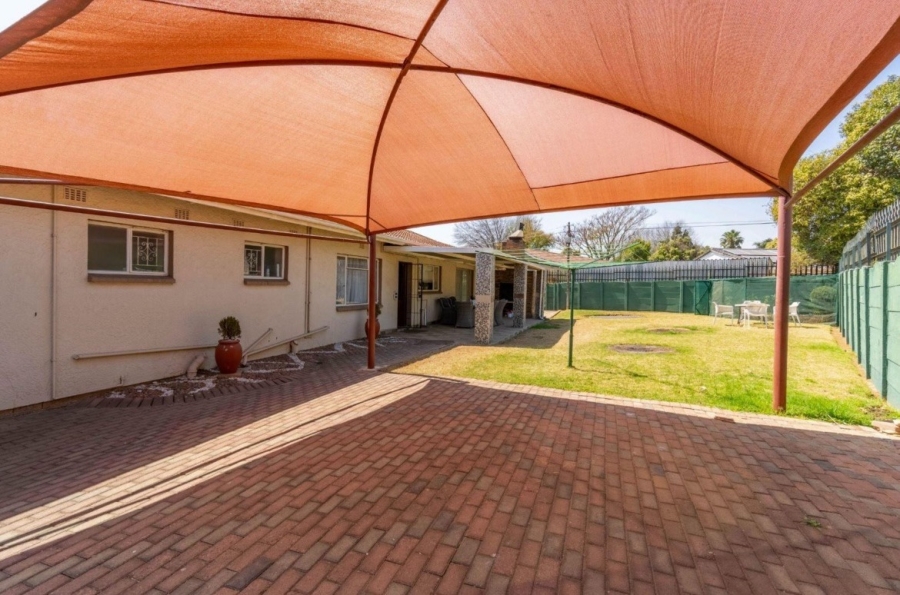 4 Bedroom Property for Sale in Allen Grove Gauteng