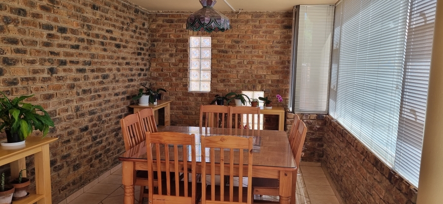 4 Bedroom Property for Sale in Highveld Gauteng