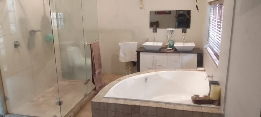 3 Bedroom Property for Sale in Norwood Gauteng