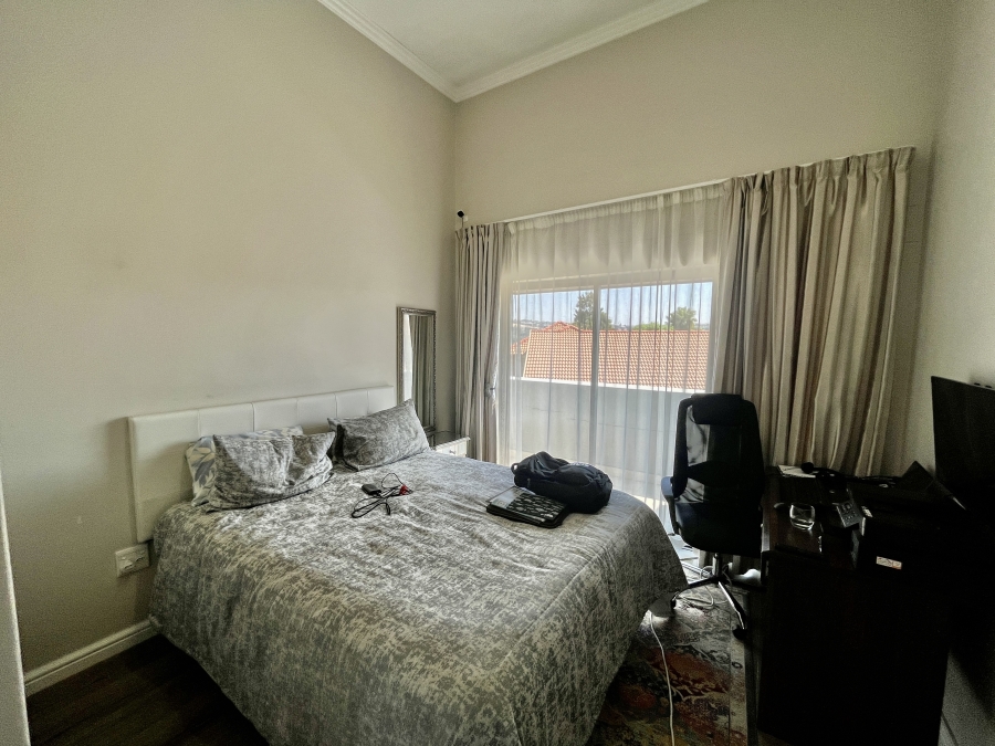 4 Bedroom Property for Sale in Barbeque Downs Gauteng