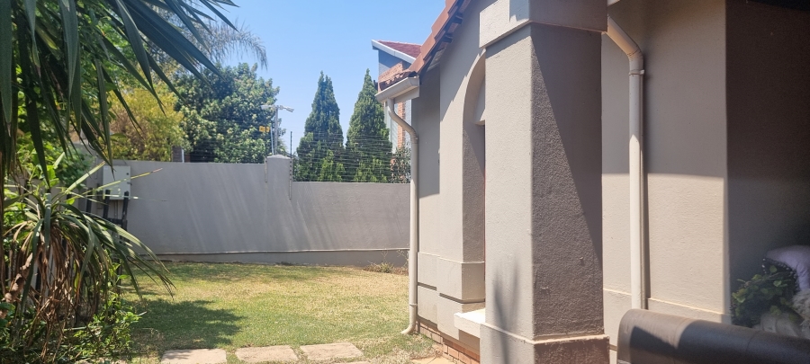 2 Bedroom Property for Sale in Fourways Gauteng