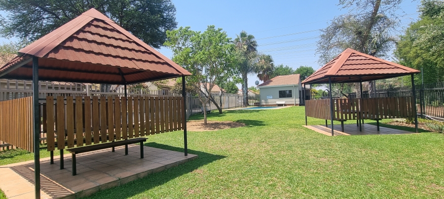 2 Bedroom Property for Sale in Fourways Gauteng