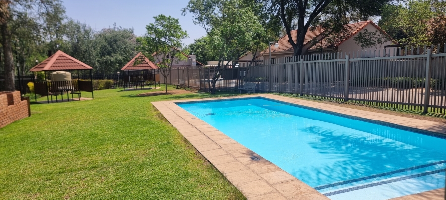 2 Bedroom Property for Sale in Fourways Gauteng