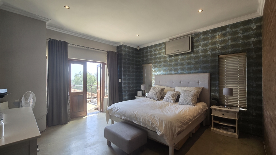 3 Bedroom Property for Sale in Garsfontein Gauteng