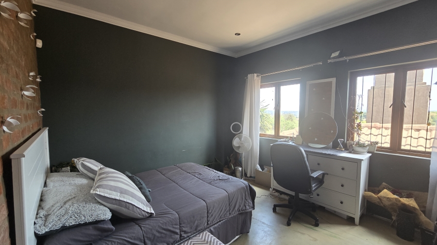 3 Bedroom Property for Sale in Garsfontein Gauteng