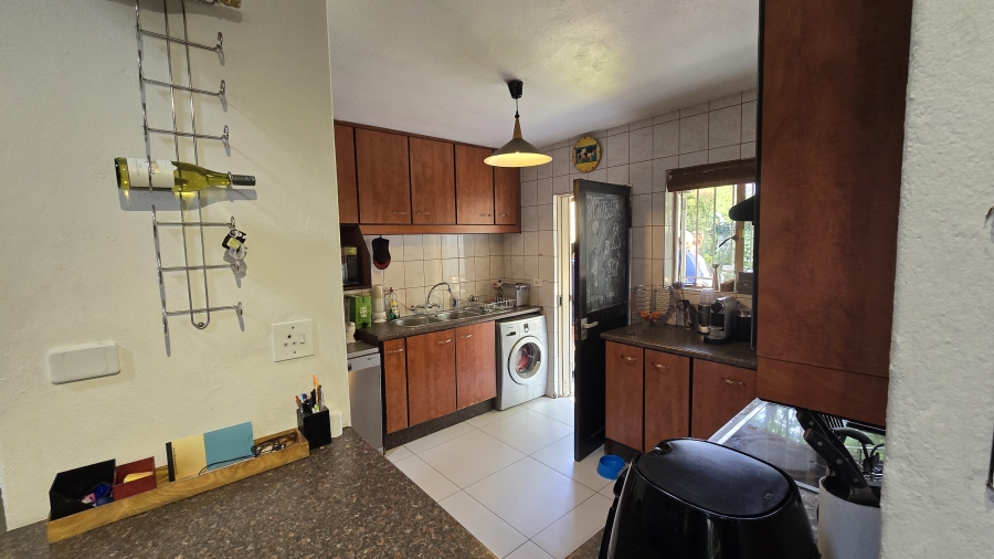 3 Bedroom Property for Sale in Sunninghill Gauteng