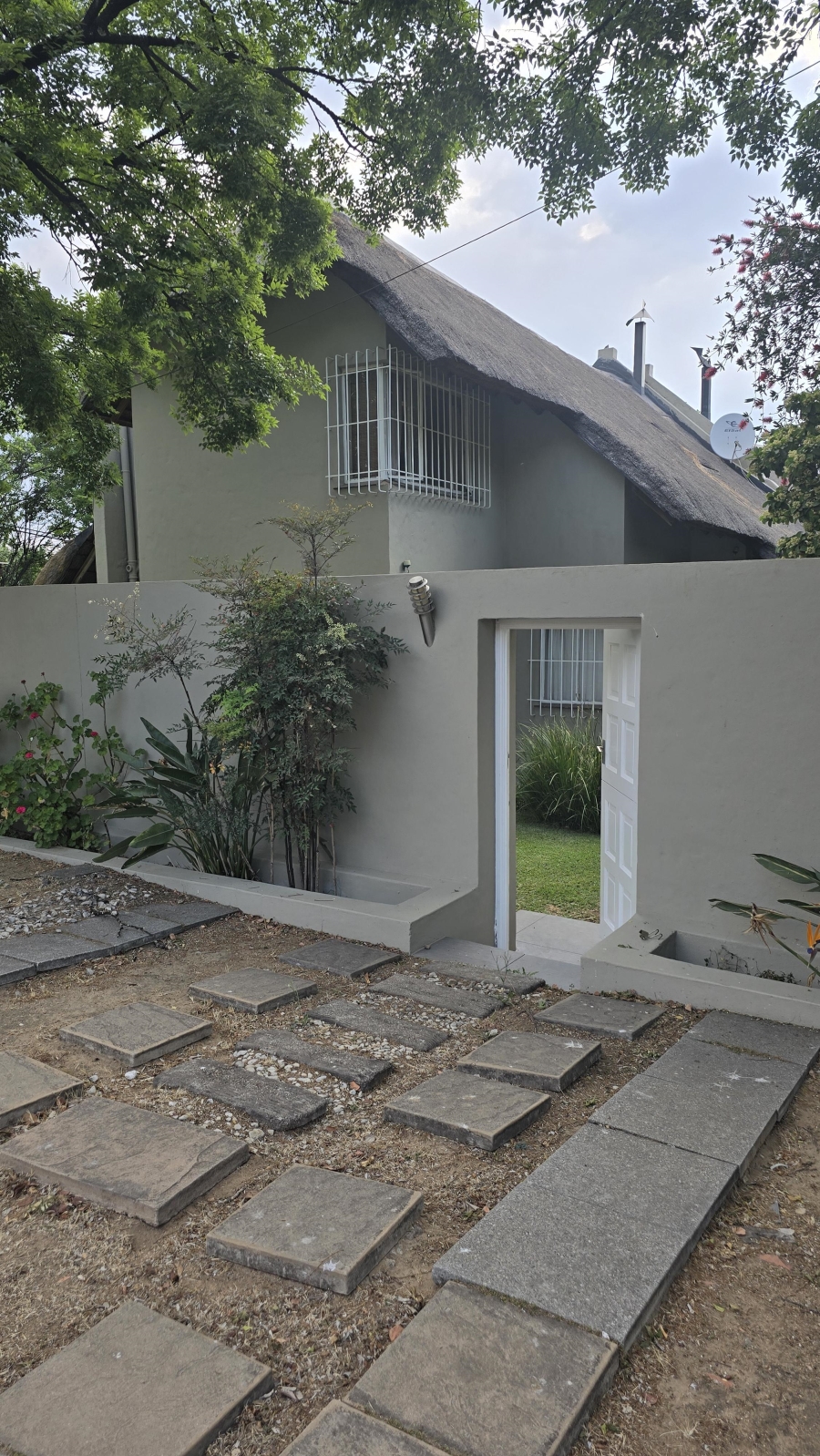 3 Bedroom Property for Sale in Sunninghill Gauteng