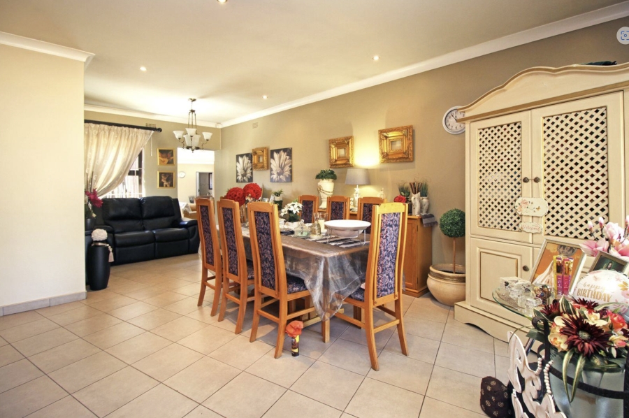 3 Bedroom Property for Sale in Hurlyvale Gauteng