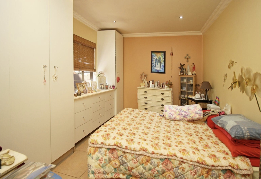 3 Bedroom Property for Sale in Hurlyvale Gauteng