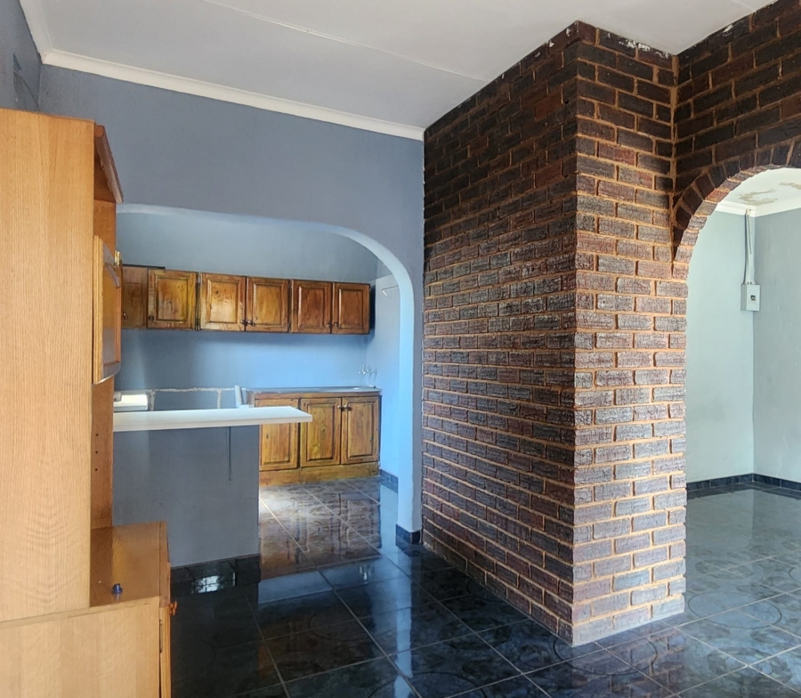 4 Bedroom Property for Sale in Brackendowns Gauteng