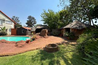 4 Bedroom Property for Sale in Brackendowns Gauteng