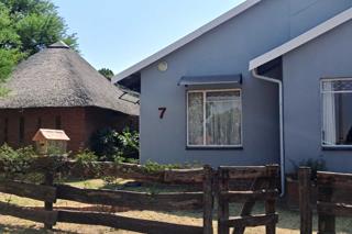 5 Bedroom Property for Sale in Brackendowns Gauteng