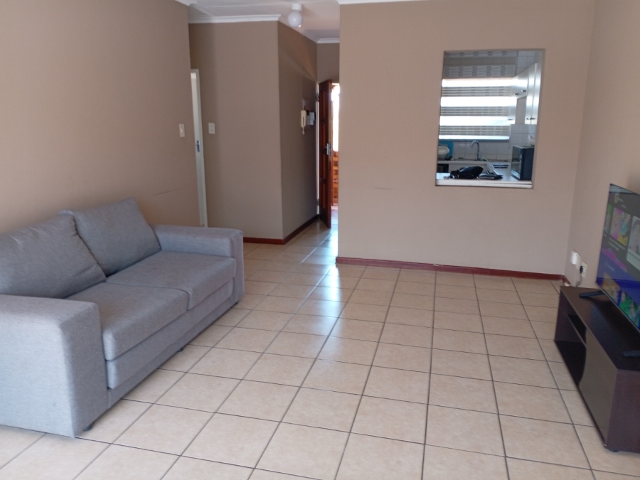 2 Bedroom Property for Sale in Buccleuch Gauteng