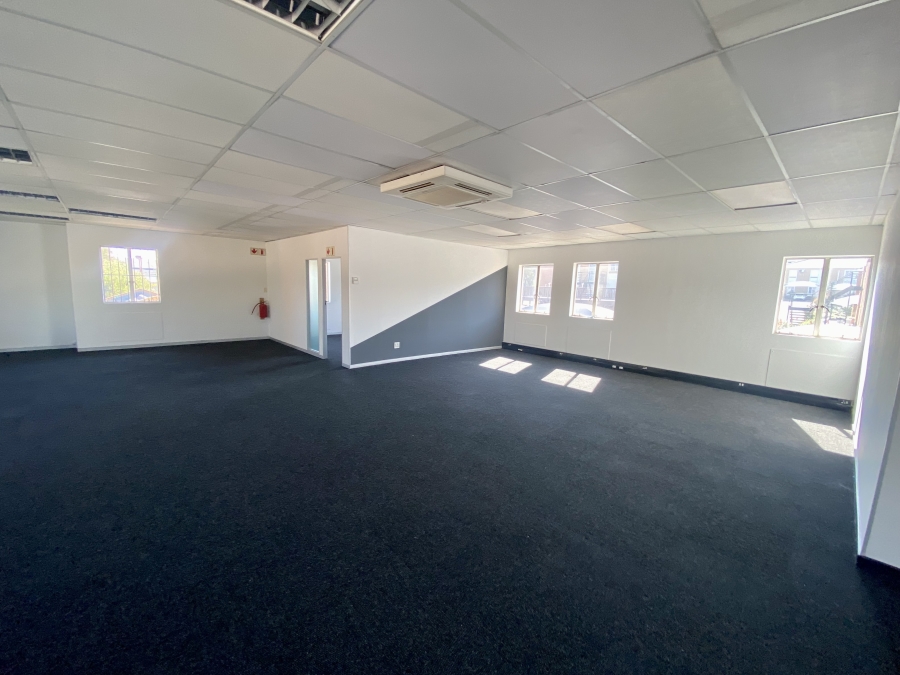 To Let commercial Property for Rent in Randjespark Gauteng