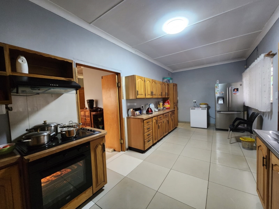 3 Bedroom Property for Sale in Buyscelia Gauteng