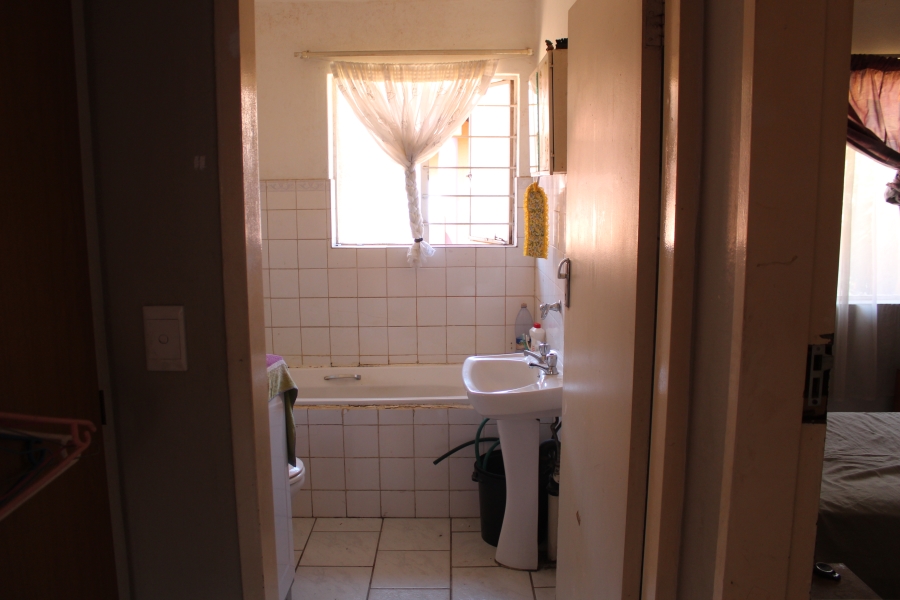 2 Bedroom Property for Sale in Jan Niemand Park Gauteng