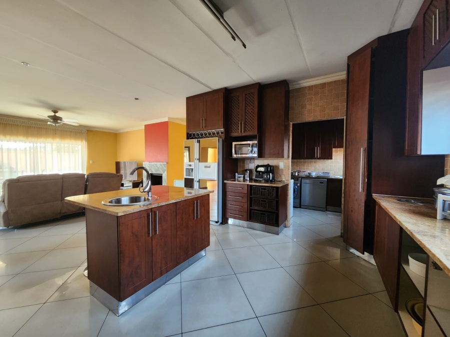 4 Bedroom Property for Sale in Eligwa Estate Gauteng