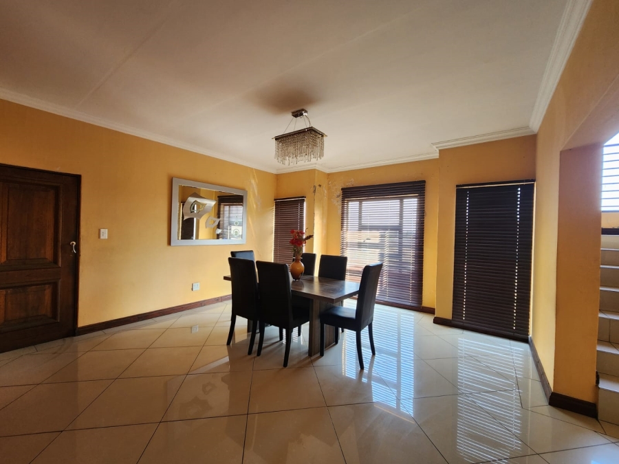 4 Bedroom Property for Sale in Eligwa Estate Gauteng