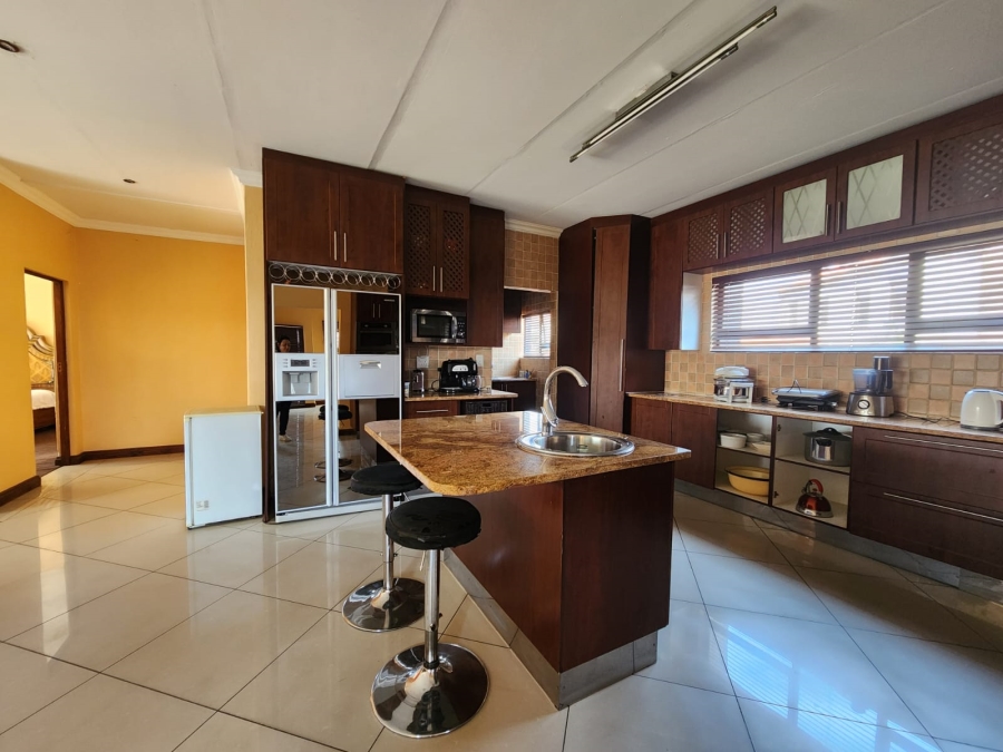 4 Bedroom Property for Sale in Eligwa Estate Gauteng