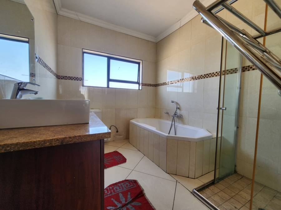 4 Bedroom Property for Sale in Eligwa Estate Gauteng