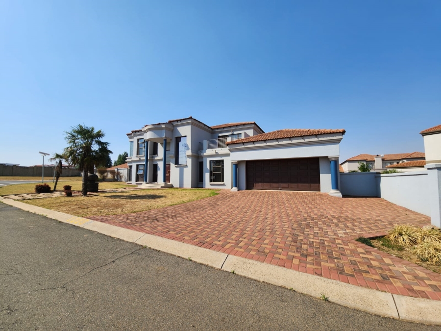 4 Bedroom Property for Sale in Eligwa Estate Gauteng