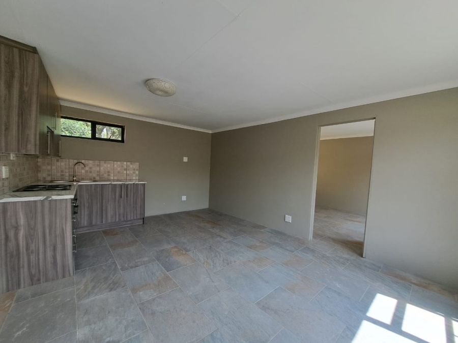 To Let 2 Bedroom Property for Rent in Brackenhurst Gauteng