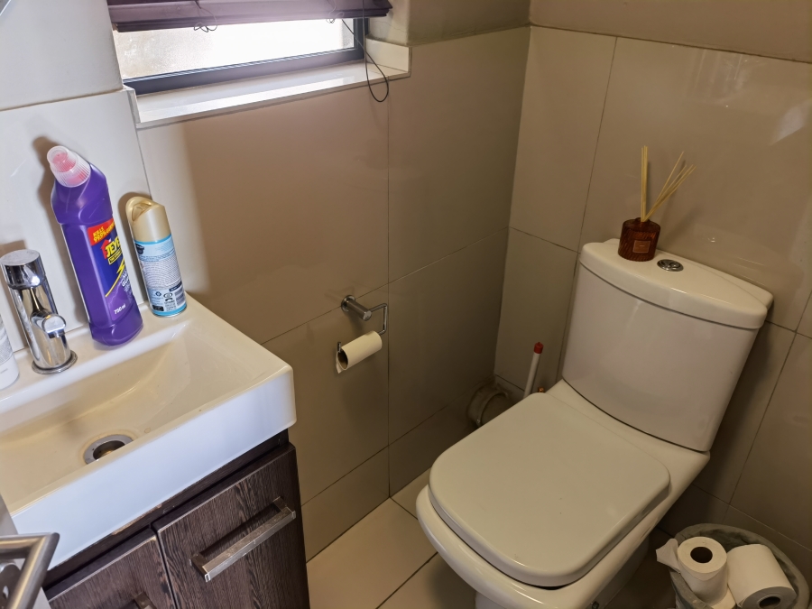 2 Bedroom Property for Sale in Solheim Gauteng