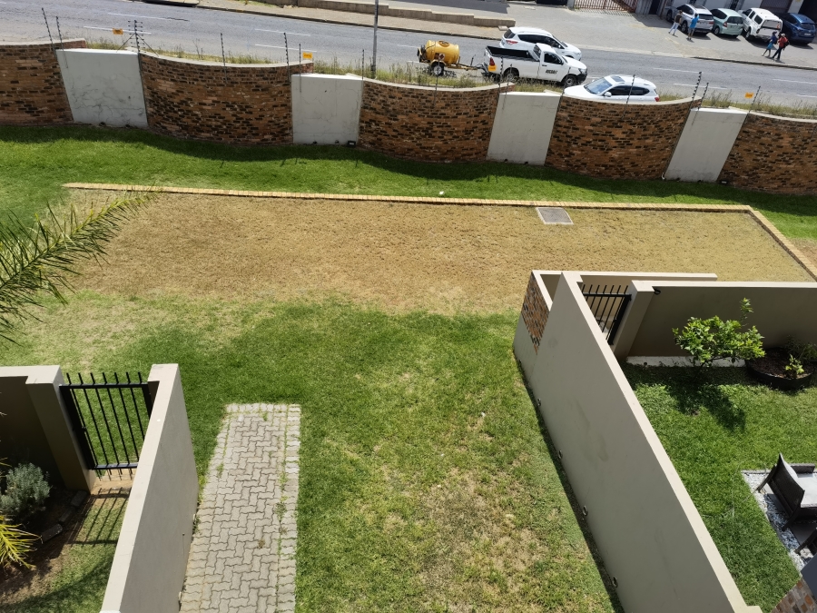 2 Bedroom Property for Sale in Solheim Gauteng