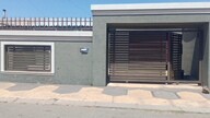 2 Bedroom Property for Sale in Meadowlands West Gauteng