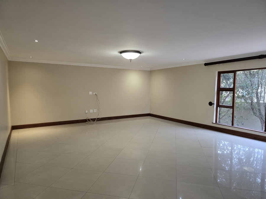 To Let 5 Bedroom Property for Rent in Kyalami Crest Estate Gauteng