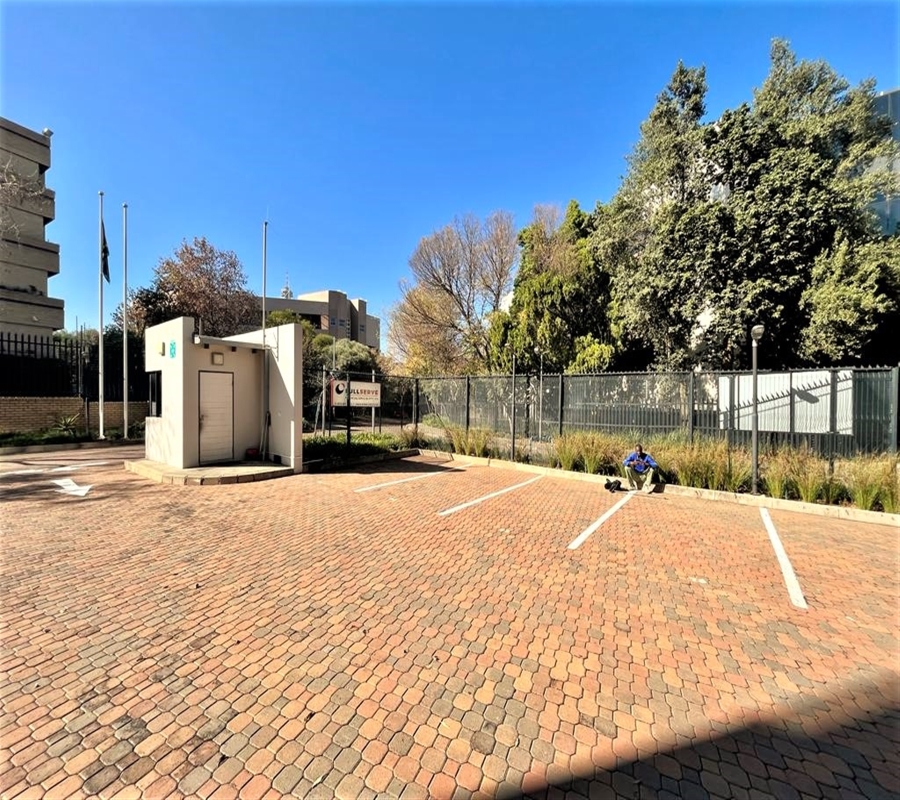 To Let commercial Property for Rent in Parktown Gauteng