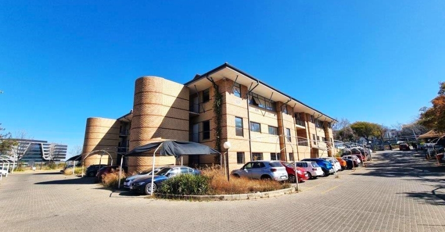 To Let commercial Property for Rent in Vorna Valley Gauteng