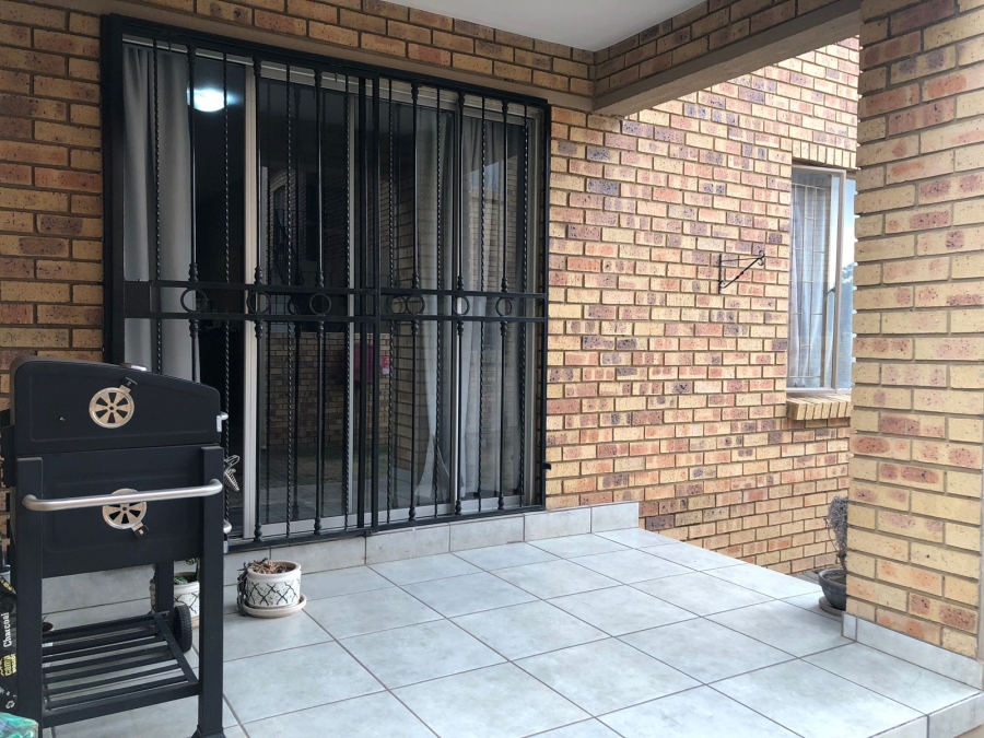 To Let 2 Bedroom Property for Rent in Vanderbijlpark SW 5 Gauteng