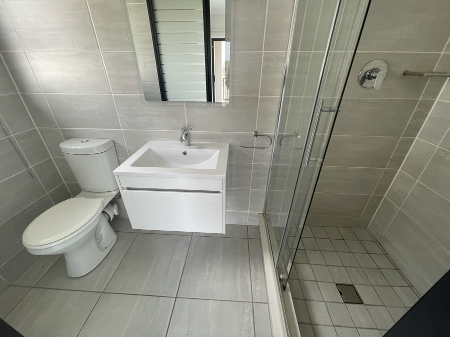 To Let 1 Bedroom Property for Rent in Waterfall Gauteng