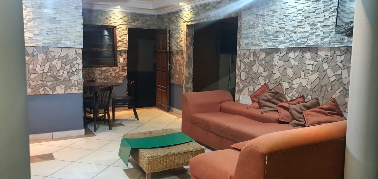 4 Bedroom Property for Sale in Tsakane Ext 5 Gauteng