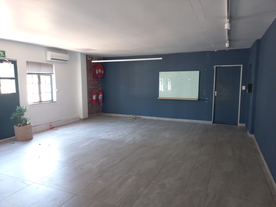 To Let commercial Property for Rent in Linbro Park Gauteng