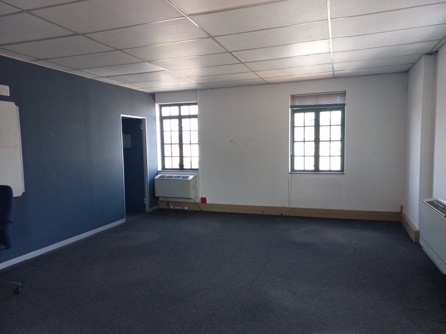 To Let commercial Property for Rent in Linbro Park Gauteng