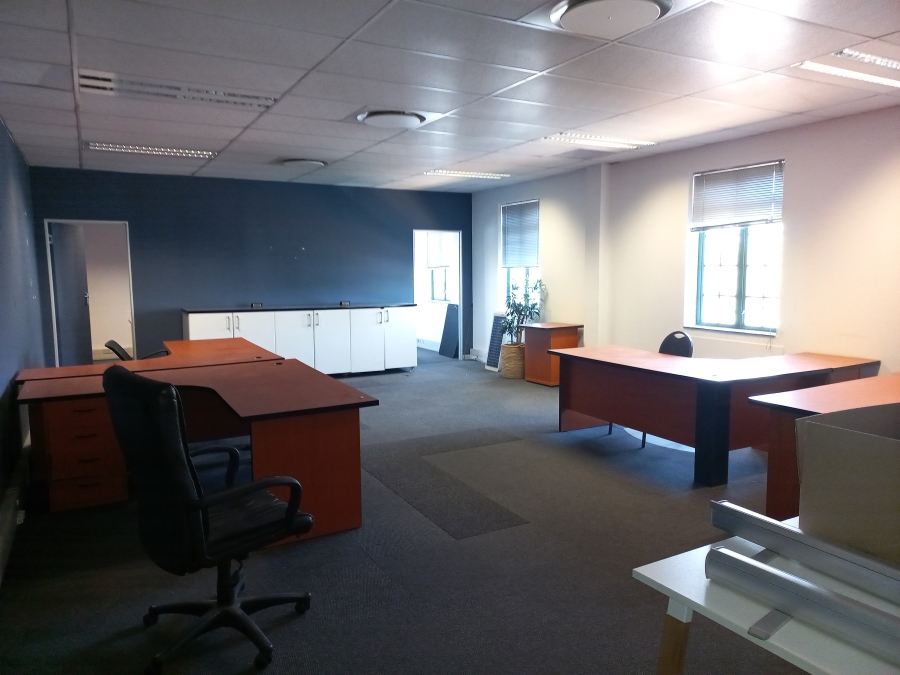 To Let commercial Property for Rent in Linbro Park Gauteng