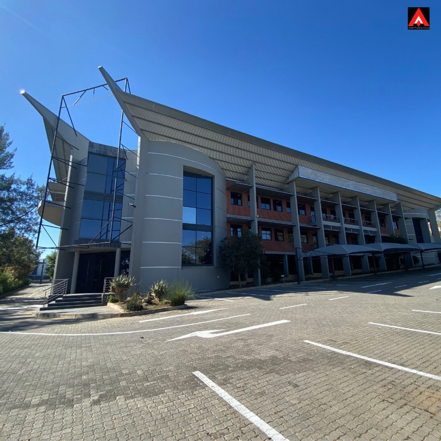 To Let commercial Property for Rent in Longmeadow Gauteng