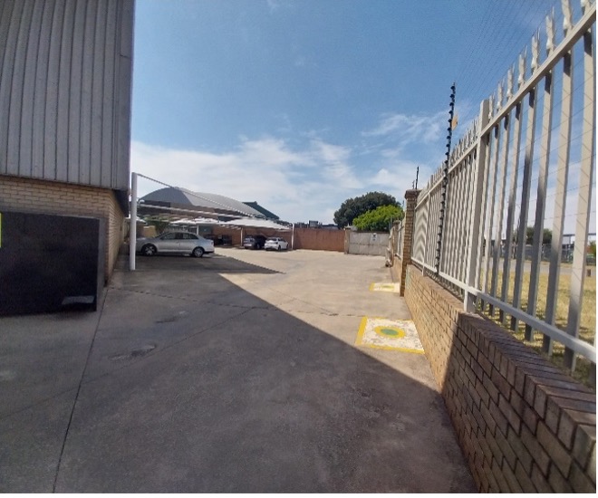 To Let commercial Property for Rent in Spartan Gauteng