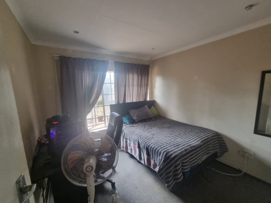 To Let 2 Bedroom Property for Rent in Sunward Park Gauteng